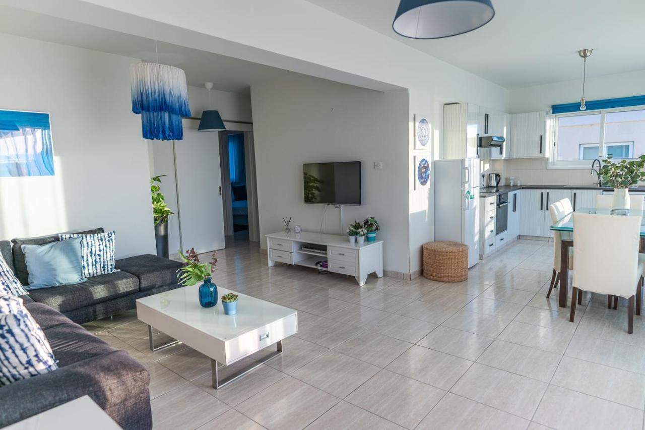 Makenzy Seaview Penthouse Apartment Larnaca Exterior photo